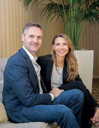 Scott-and-Ally-Svenson-325px.jpg